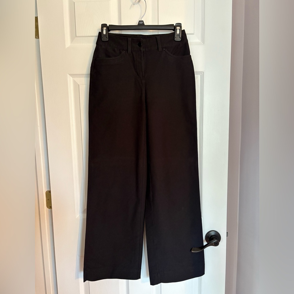 Lululemon size 2 black pants wide leg